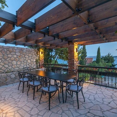 Cvrk Family House Нови Винодолски Екстериор снимка