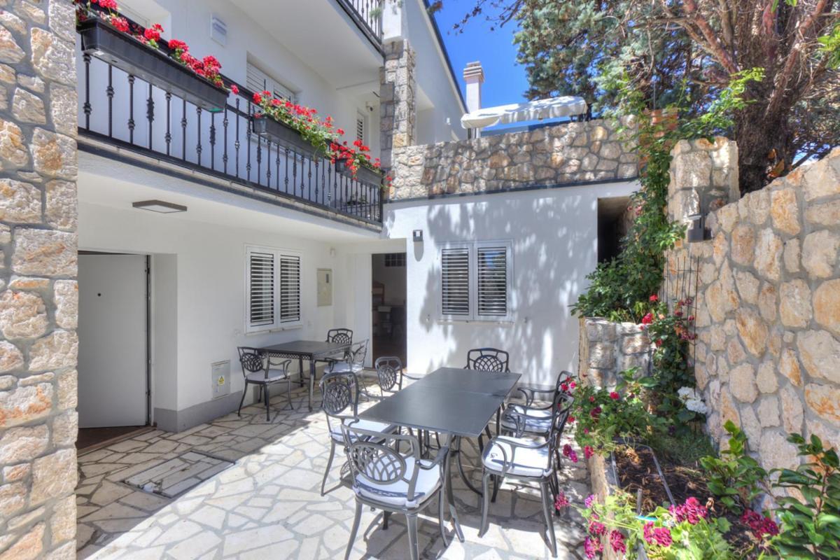 Cvrk Family House Нови Винодолски Екстериор снимка