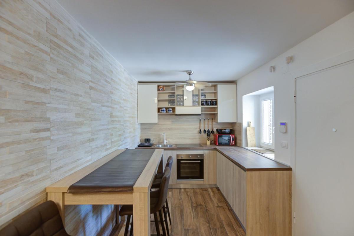 Cvrk Family House Нови Винодолски Екстериор снимка